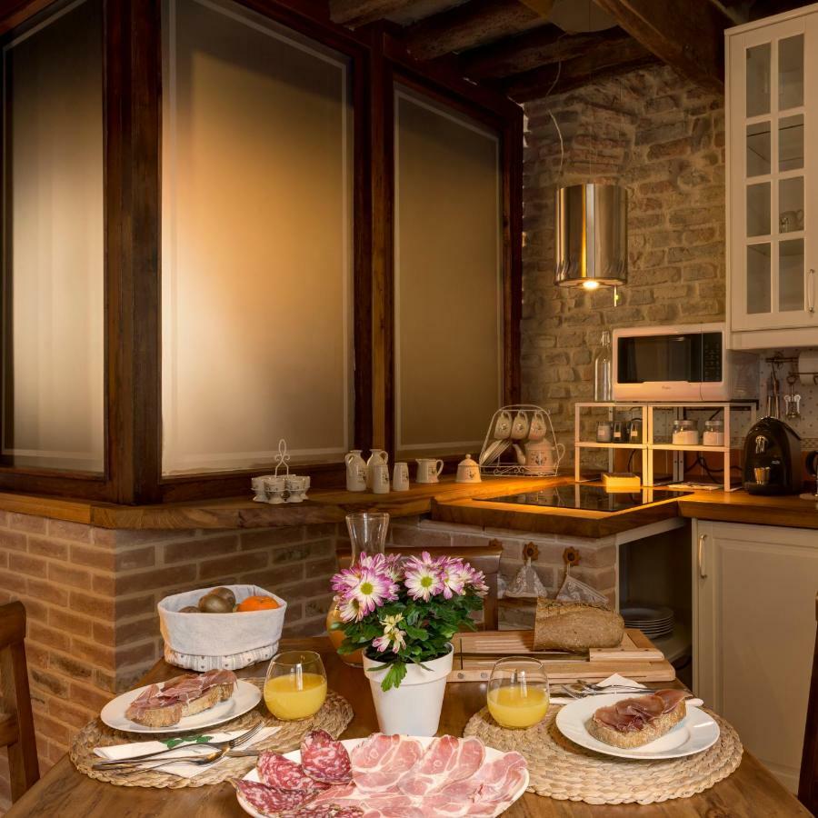 Bed and Breakfast Le Stanze Di Rigoletto Parma Zewnętrze zdjęcie